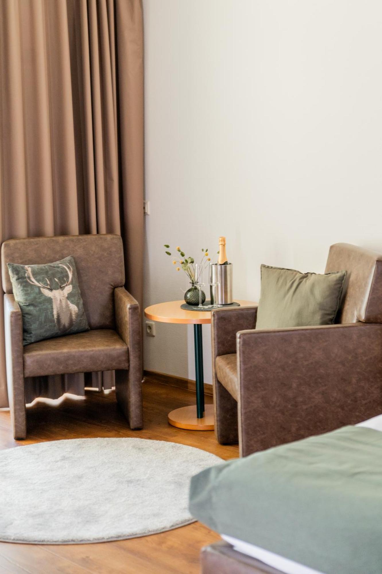 Schwarzwaldhotel Генгенбах Экстерьер фото
